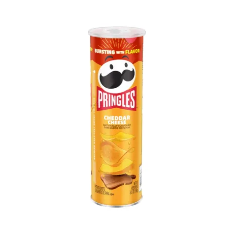 Pringles Cheddar Cheese – 5.5 oz / 158 g